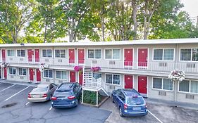 Campus Inn & Suites Eugene Downtown