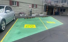 Campus Inn & Suites Eugene Downtown